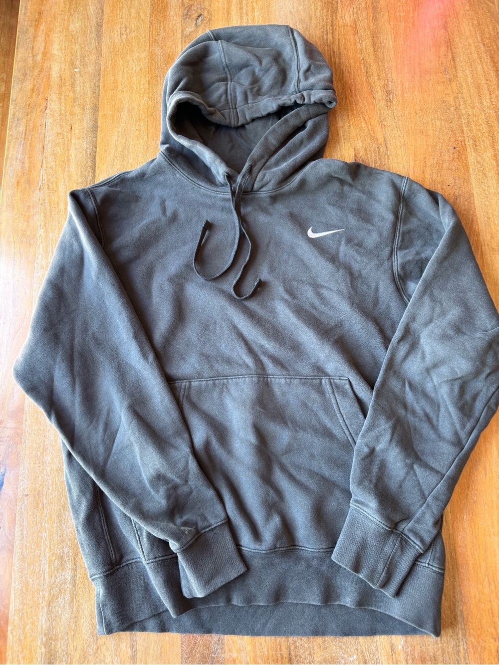 Nike Men’s Pullover Hoodie size small